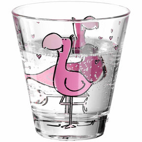 Trinkglas BAMBINI mit rosa Flamingo-Motiv und Herzen, teilweise mit Wasser gefüllt