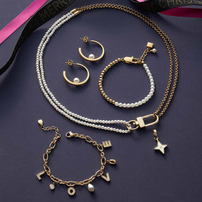 Schmuckkollektion mit Armband LUCINDA gold, Halskette, Ohrringen und Armbändern in Gold und Perlmutt