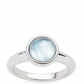 Ring Bea 20 grau blau mit rundem Glaskabochon auf weißem Hintergrund