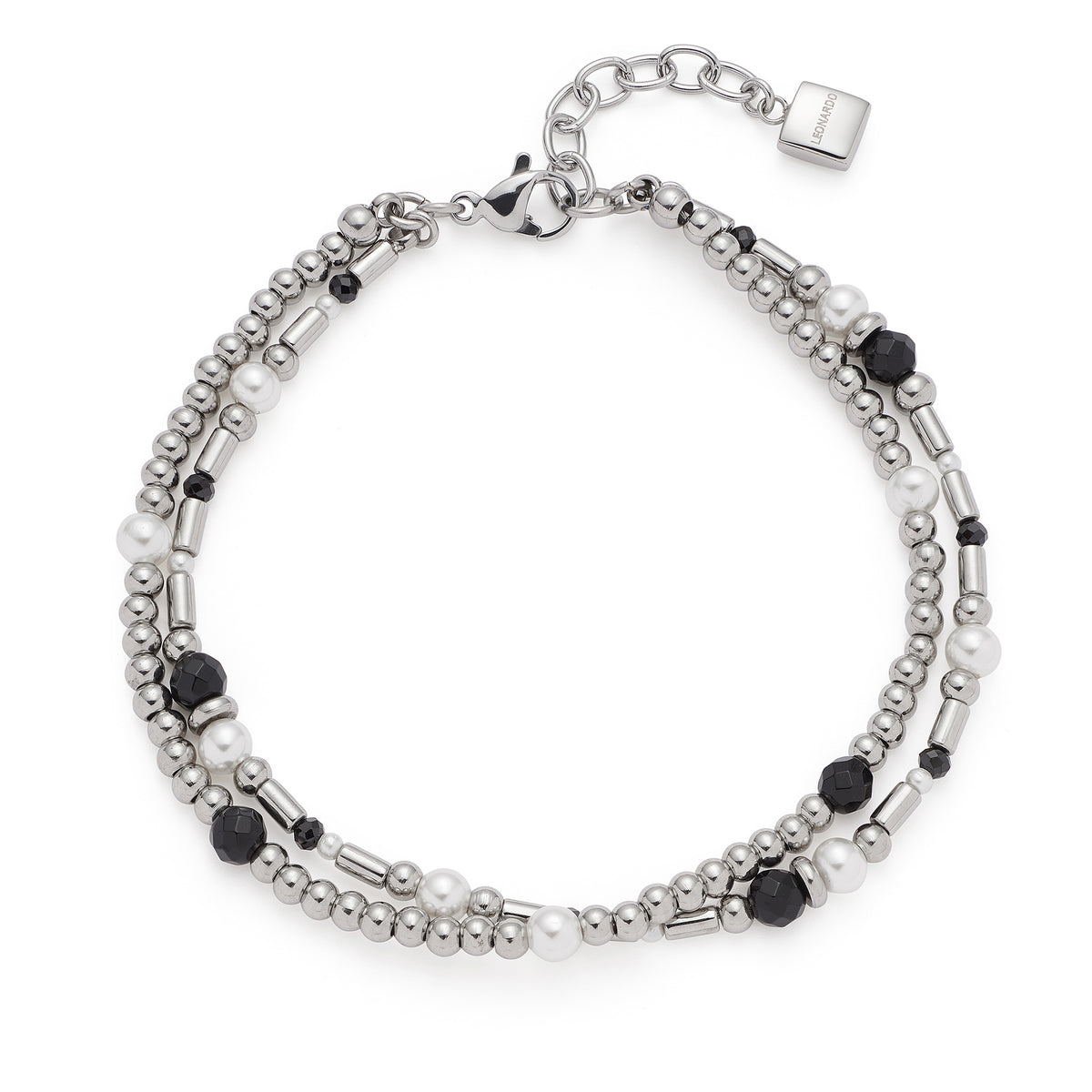 Armband SABINE mit silberfarbenen und schwarzen Glasperlen auf weißem Hintergrund