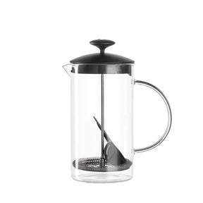 Kaffeebereiter CAFFEE PER ME mit schwarzem Deckel und Edelstahlsieb auf weißem Hintergrund