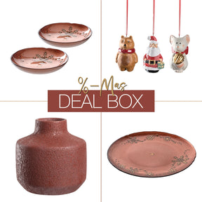 X-MAS DEAL BOX mit Tellern, Vase, Christbaumkugeln und Dekoration