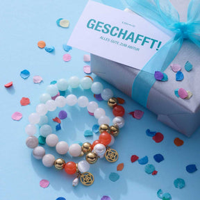 Armband SOLERA gold weiß mit Geschenkverpackung und Dekoelementen