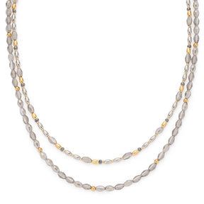Halskette AGNETA mit grauen Glasperlen und goldenen Metallperlen, doppelsträngig