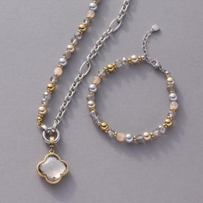 Armband HILDE Clip & Mix mit passendem Collier, Perlen in Gold- und Silbertönen, Anhänger mit Kleeblattform