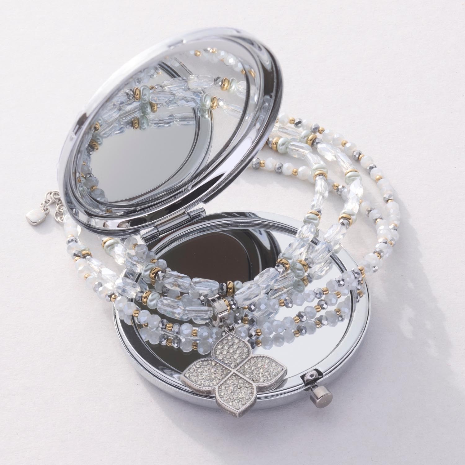Anhänger FANNY Clip & Mix mit Perlen und Metallanhängern in transparenter Box
