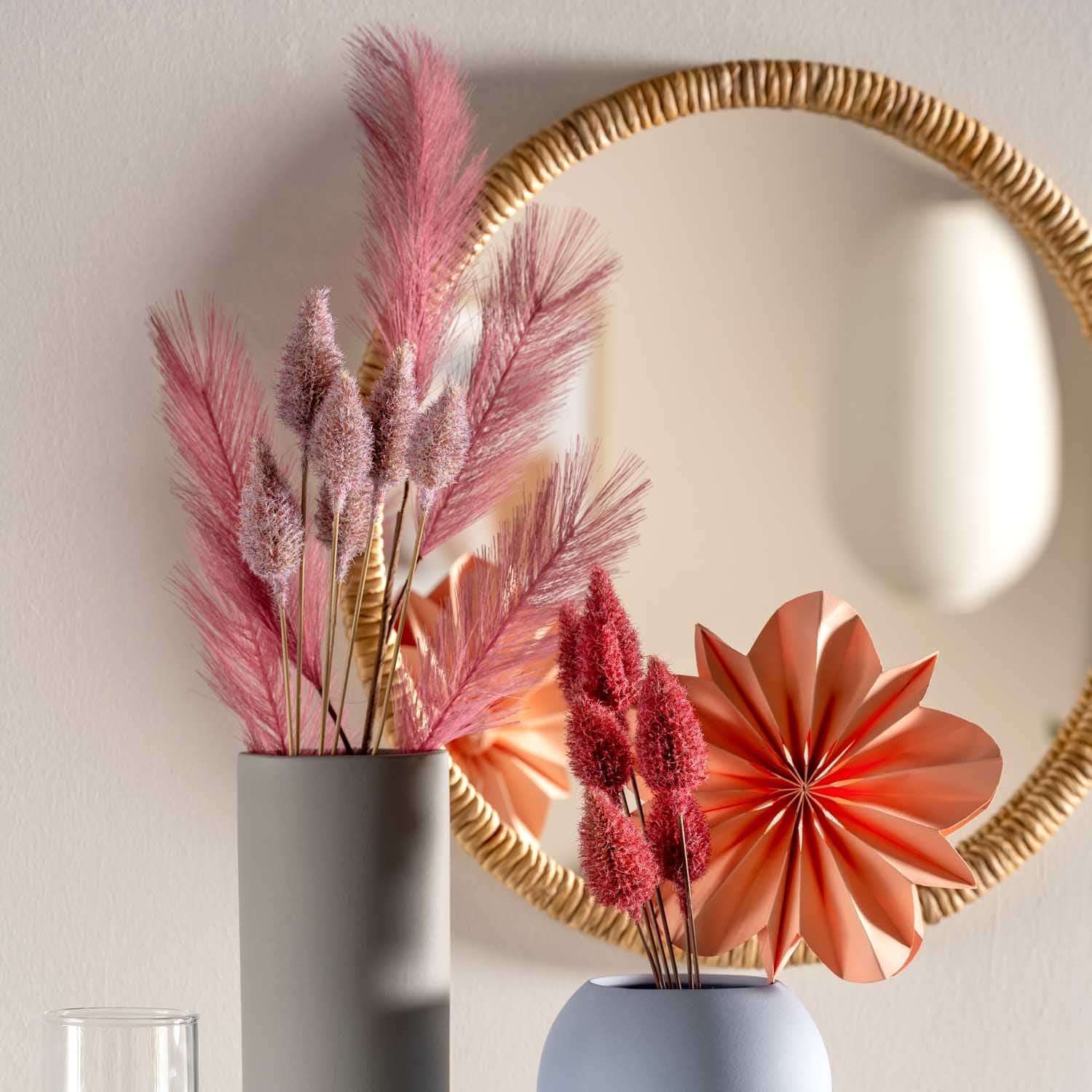 Sea Holly VERNAZZO 6er-Set in rot mit orangen Blüten in Vase, Spiegel und Glas