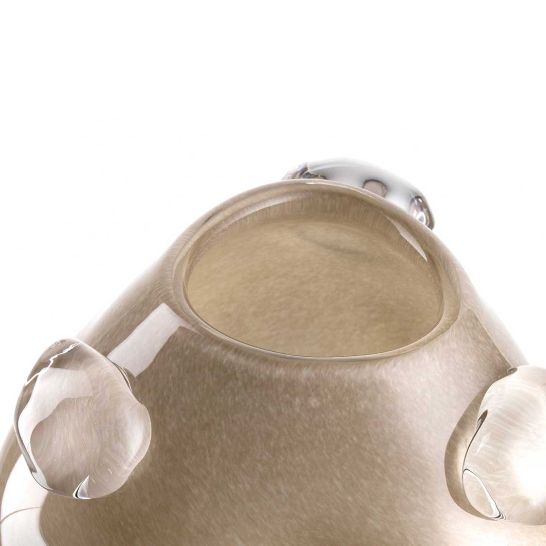 Vase HAZEL 16 cm beige mit Henkel, Nahaufnahme von oben