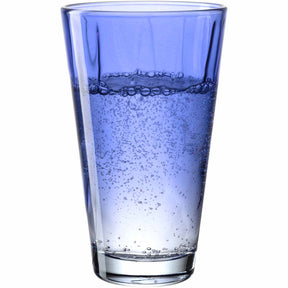 Trinkglas TWIST 300 ml blau gefuellt mit Wasser und Kohlensaeure-Blasen
