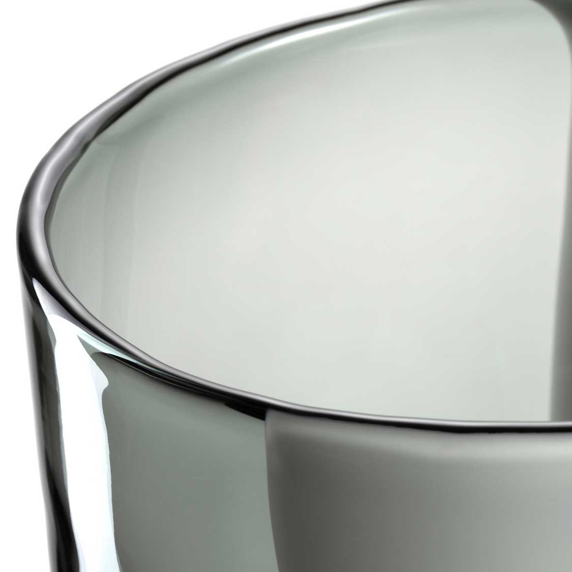 Vase BANDA NERA mit schwarzem Rand, Detailaufnahme der Oberkante
