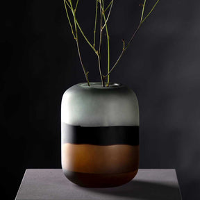 Vase CORSO SABBIA mit Trockenblumen, dreifarbig gestreift in Weiß, Schwarz und Braun