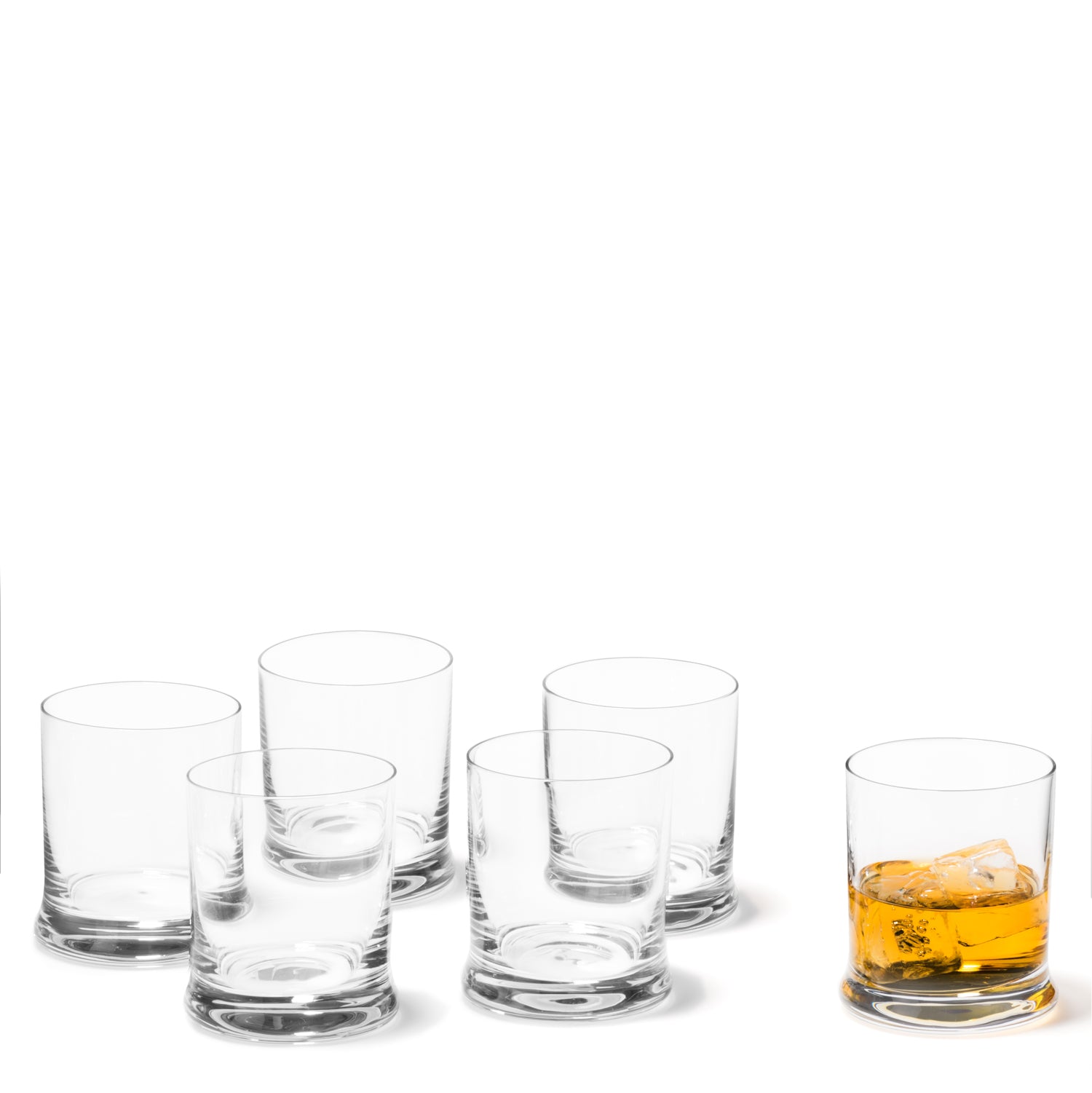 Trinkglas K18 350 ml 6er-Set, klare Gläser, eines gefüllt mit Whiskey