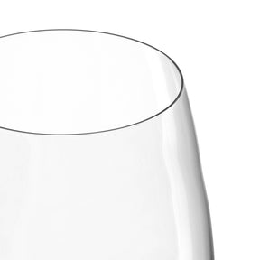 Bordeauxglas DAILY aus klarem Glas, Detailansicht des Randes und der Wandung