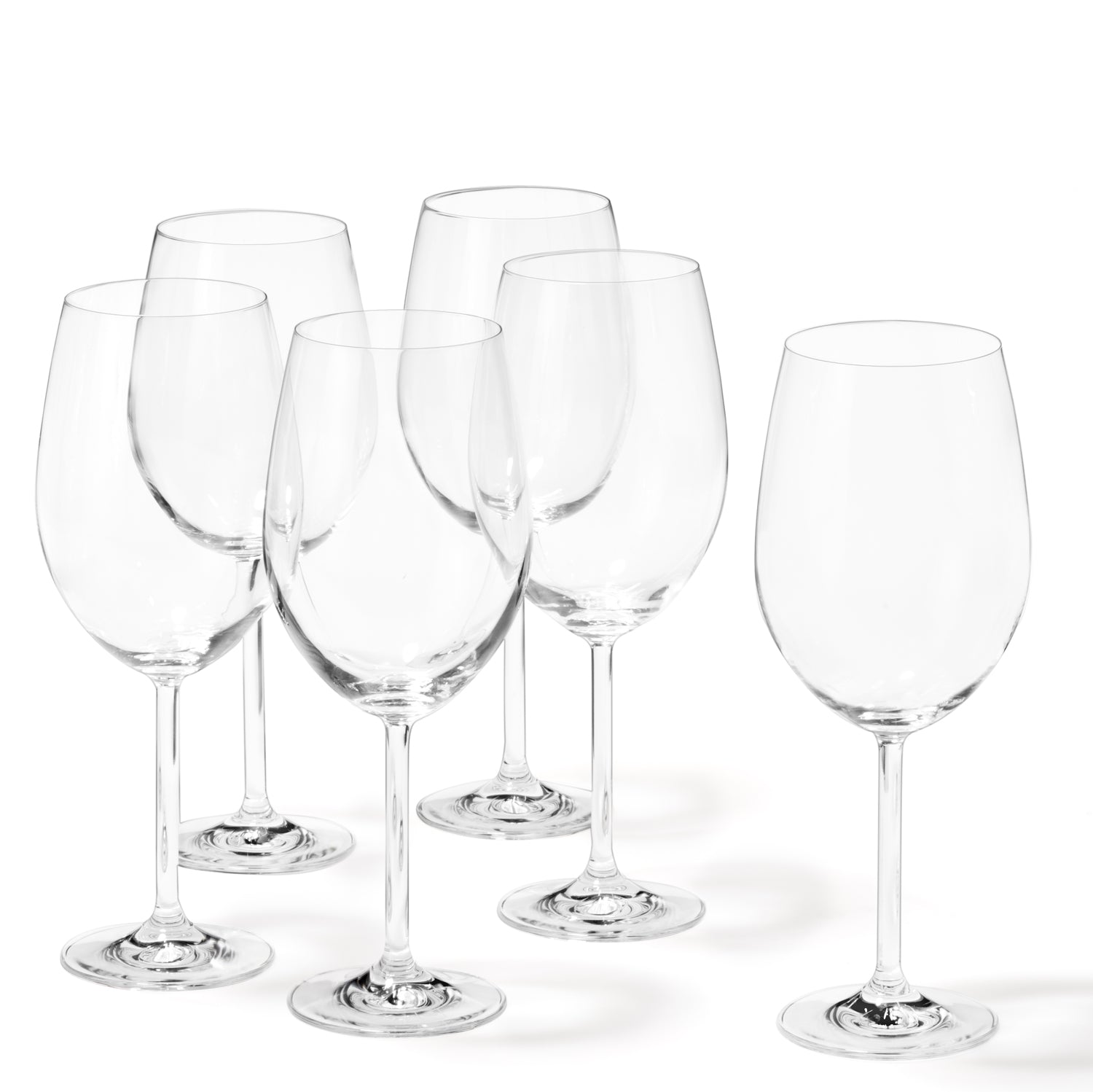 Sechs klare Bordeauxgläser DAILY 640 ml nebeneinander angeordnet