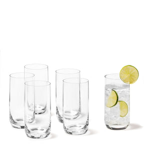 Trinkglas DAILY 330 ml 6er-Set, eines gefüllt mit Wasser und Limettenscheiben