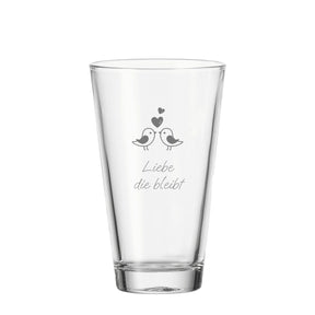 Trinkglas CIAO mit Gravur zweier Vögel und Herzen sowie Text "Liebe die bleibt