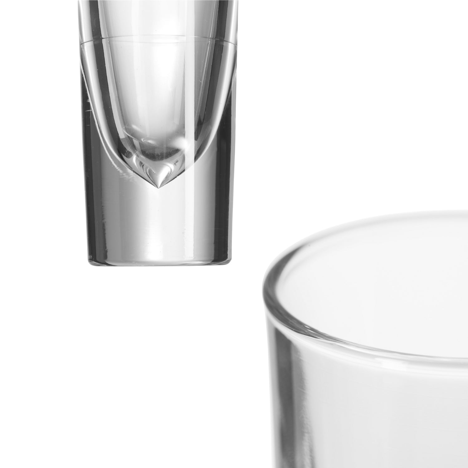 Grappa Becher GILLI aus Glas in zwei Ansichten