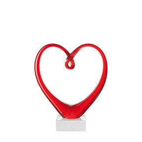 Rote Glasskulptur Herzskulptur HEART auf weißem Sockel, Herzform mit Öffnung oben